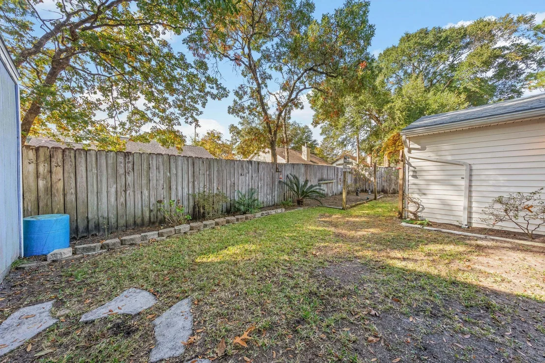 Photo of 144 Oak Terrace Drive