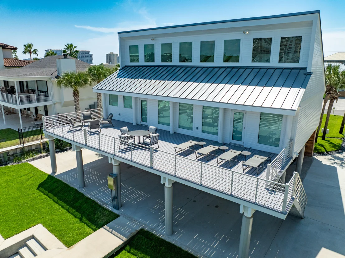 Photo of 611 Lagoon Drive