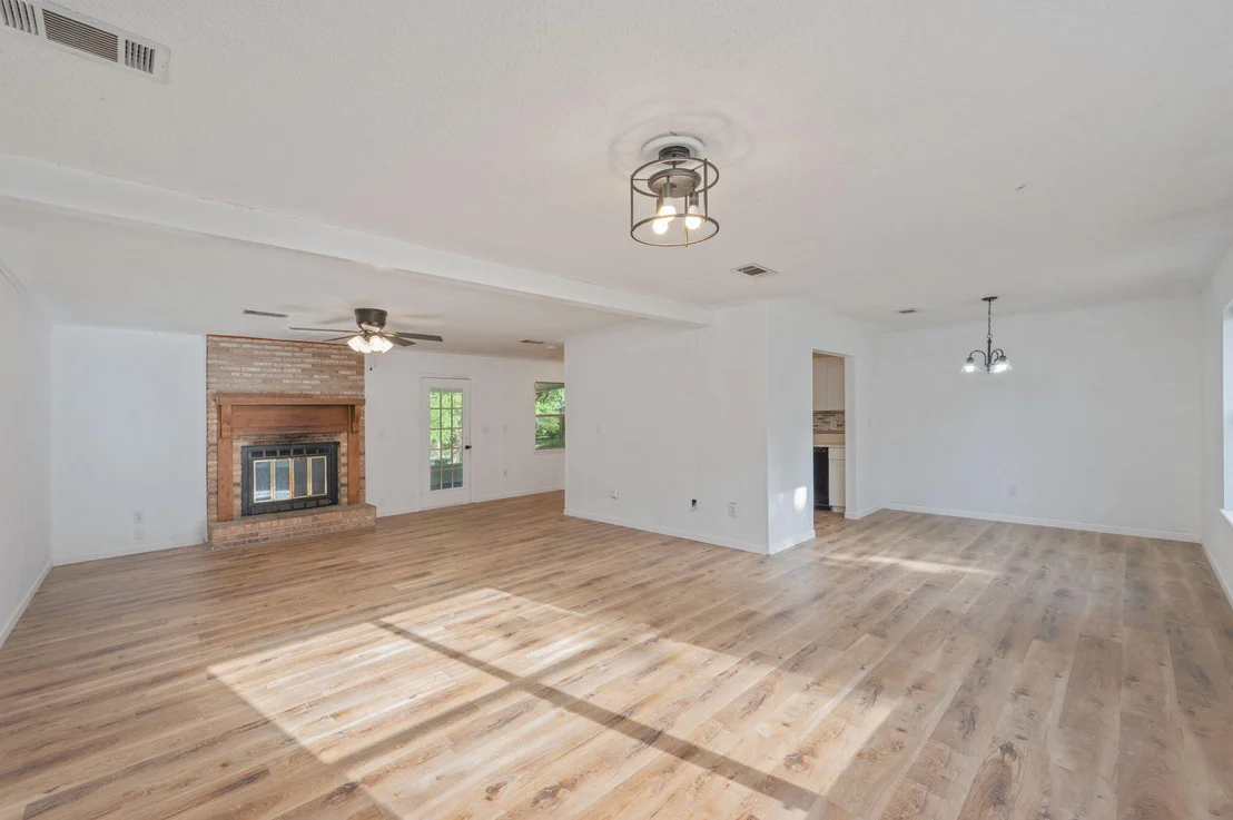 Photo of 5340 Monterrey Road