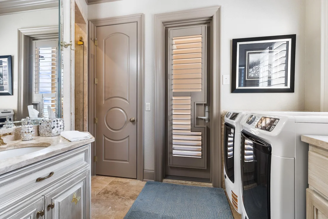 Photo of 4772 Ocean Boulevard