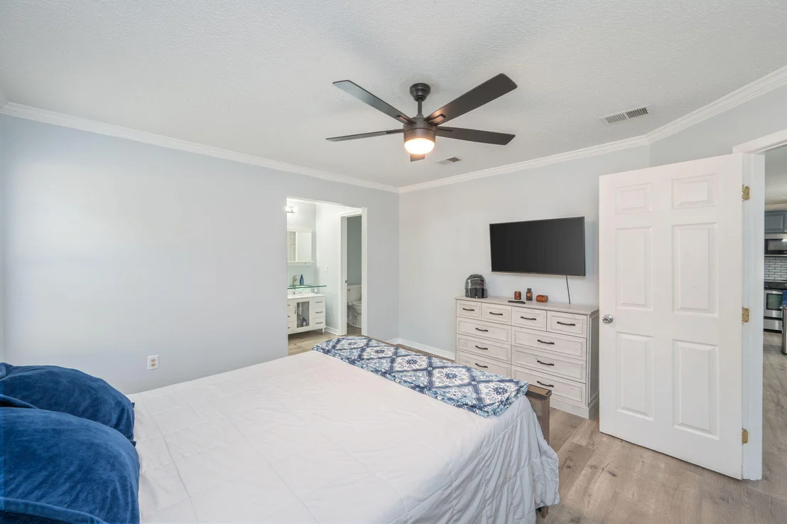 Photo of 5249 Kervin Road
