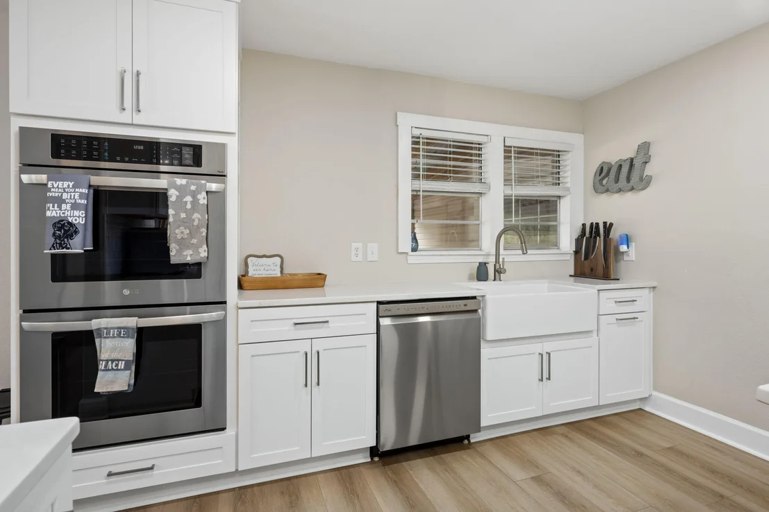 Photo of 255 Edge Avenue