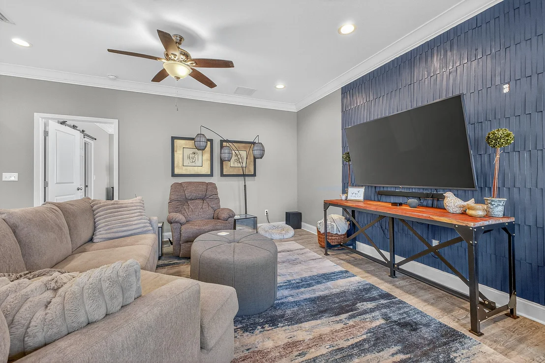 Photo of 61B 6Th Street