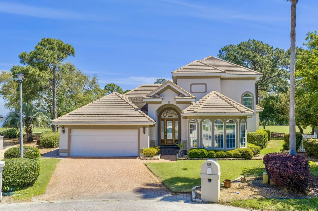 Photo of 120 Garnet Place