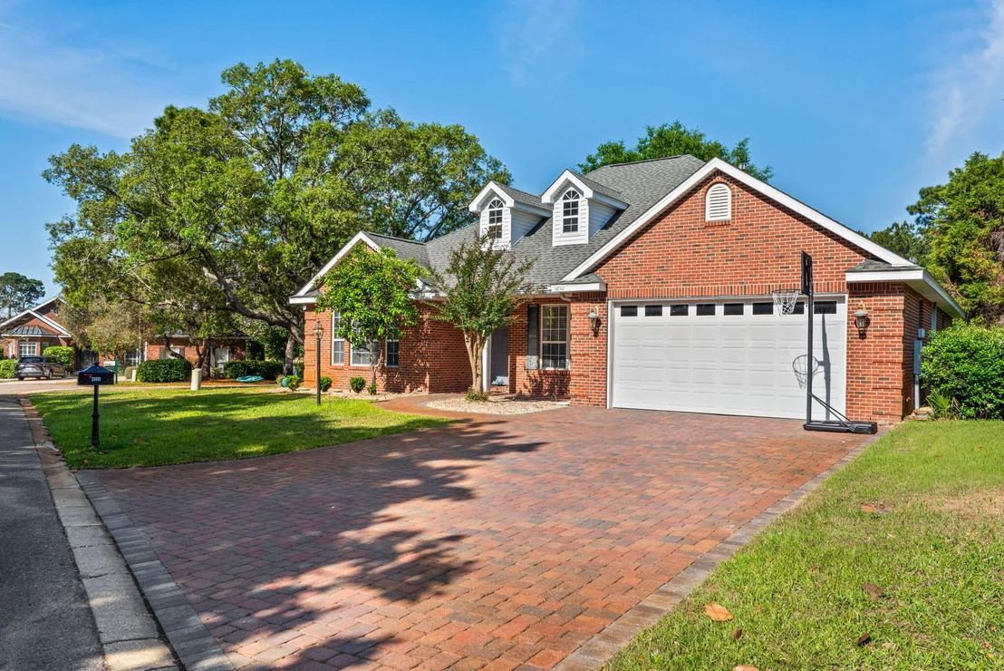 Photo of 4250 Lost Horse Circle
