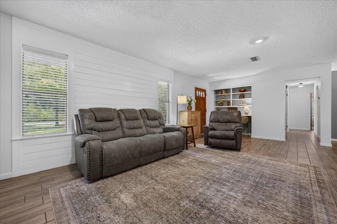 Photo of 8 Longwood Drive