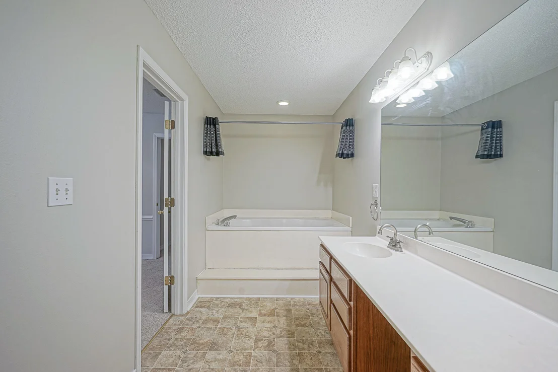 Photo of 113 Arapaho Trail