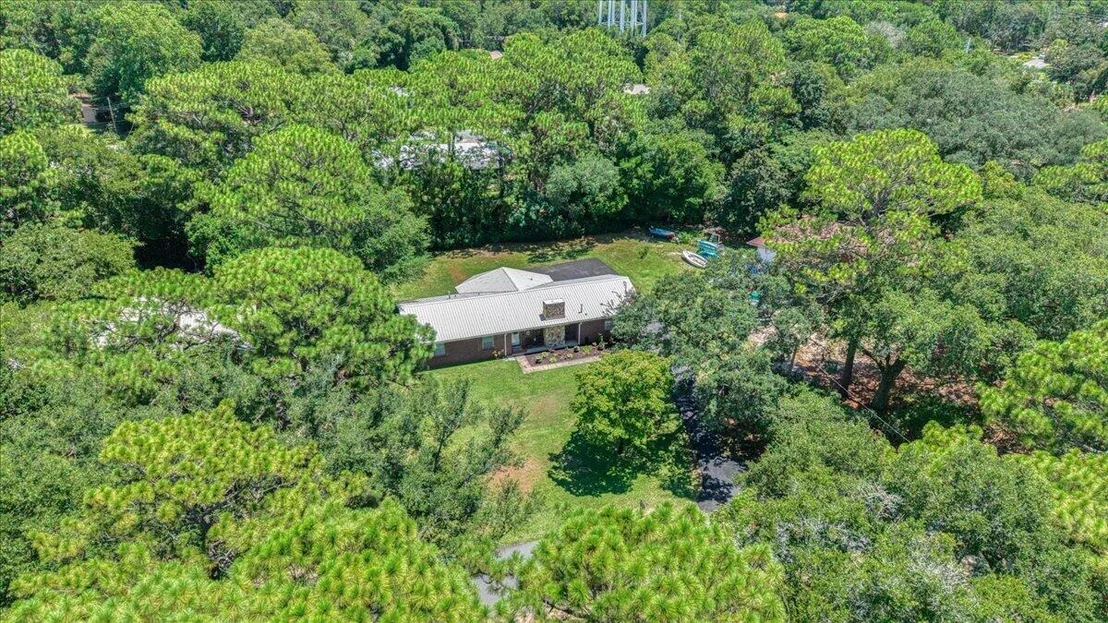 Photo of 8 Longwood Drive