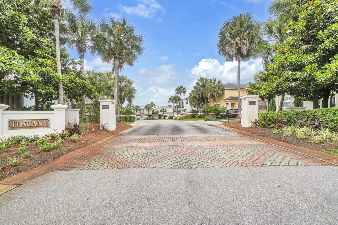 Photo of 107 Mantero Way