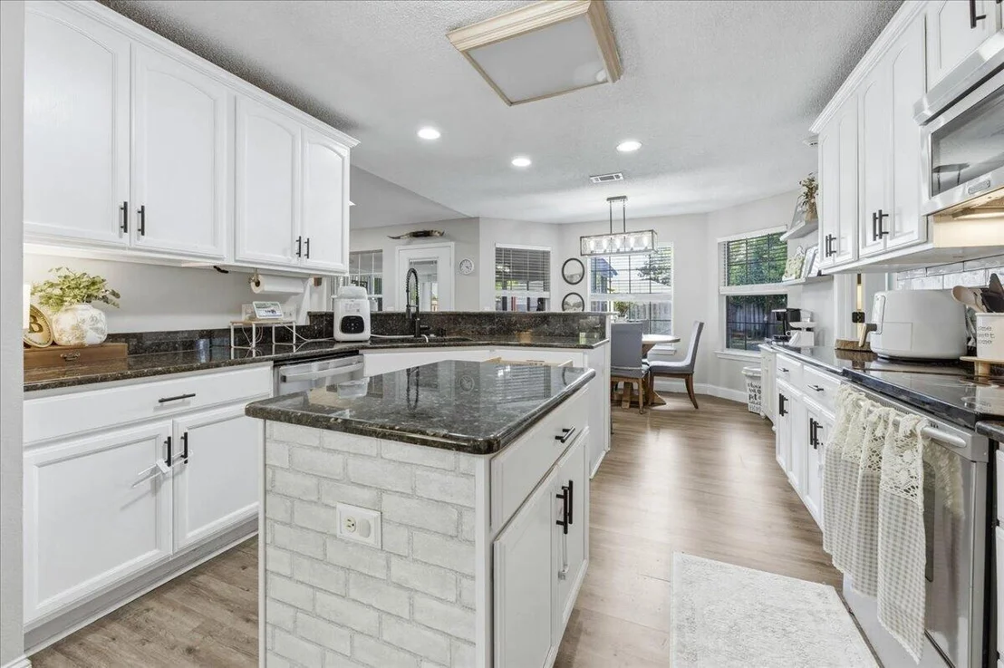 Photo of 3479 Willow Lane