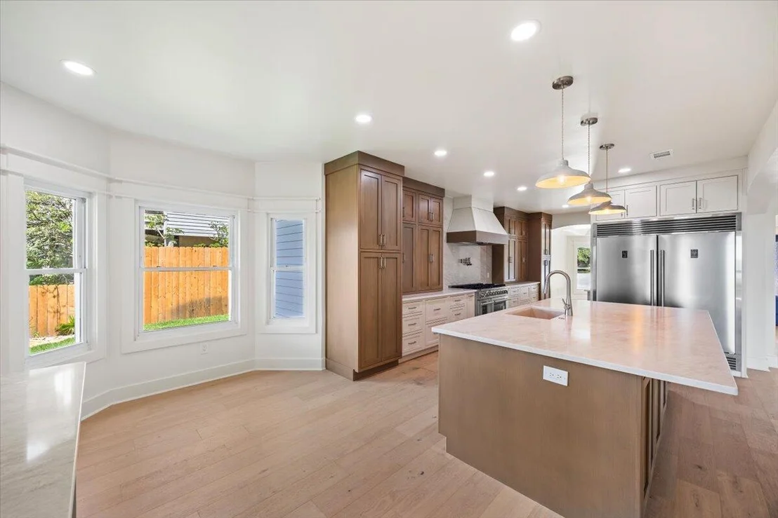 Photo of 609 Calhoun Avenue