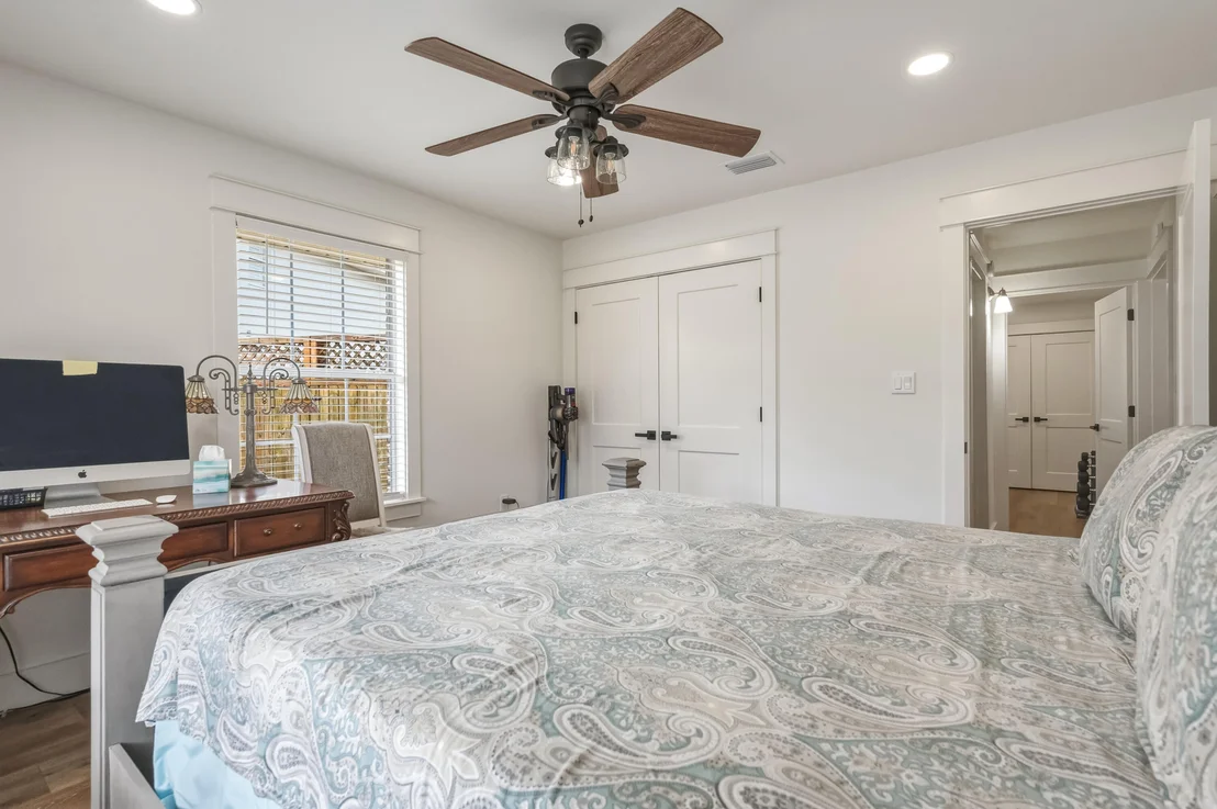 Photo of 209 Emmett Drive