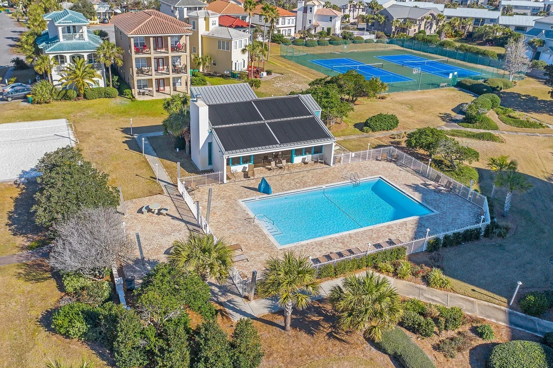 Photo of 102 Terra Cotta Way