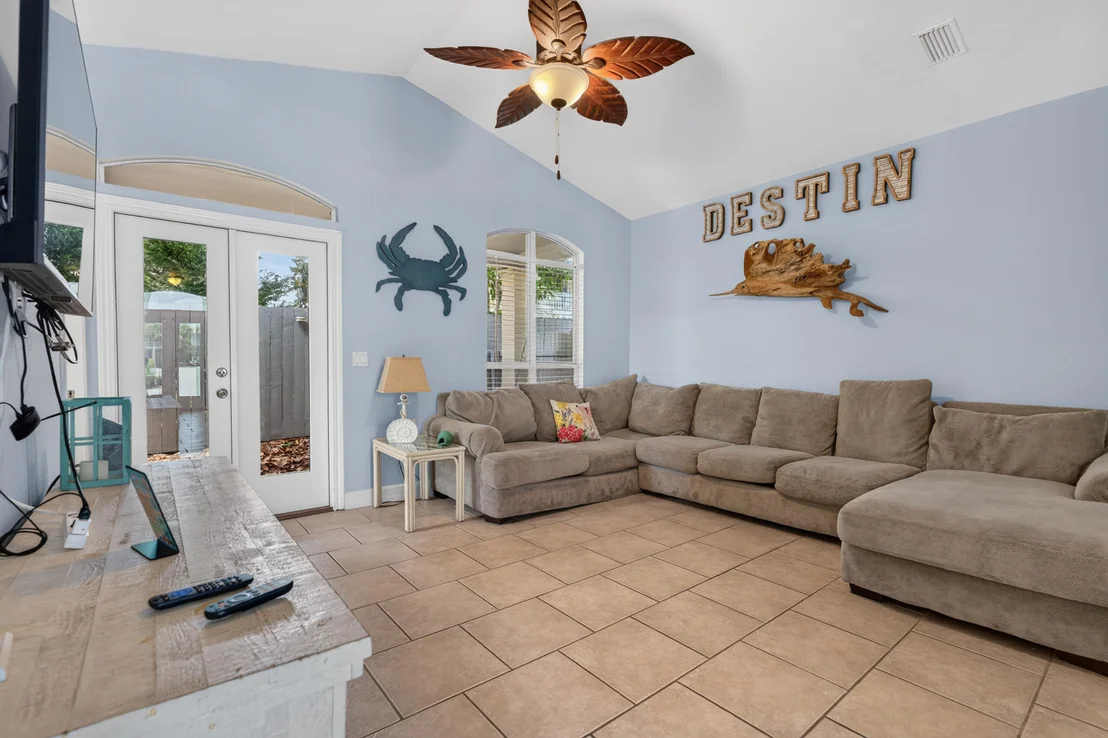 Photo of 21 Garnet Cove