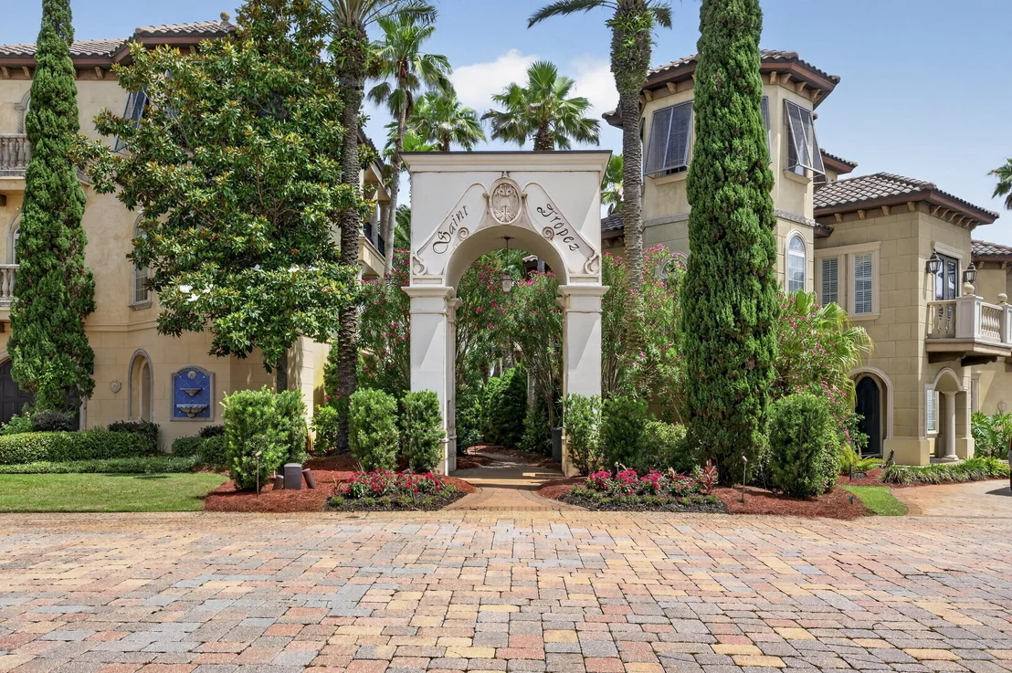 Photo of 212 Rue St Tropez