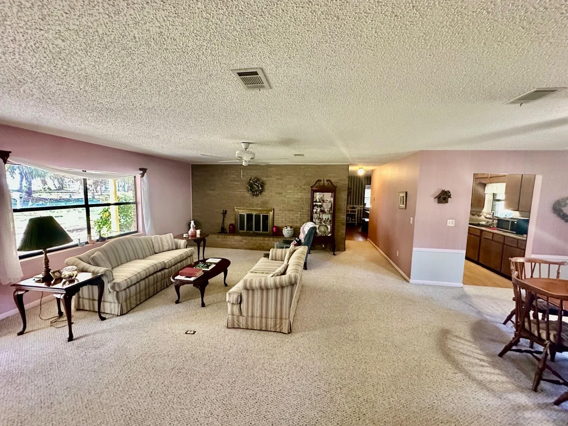 Photo of 444 Pitts Bayshore Drive