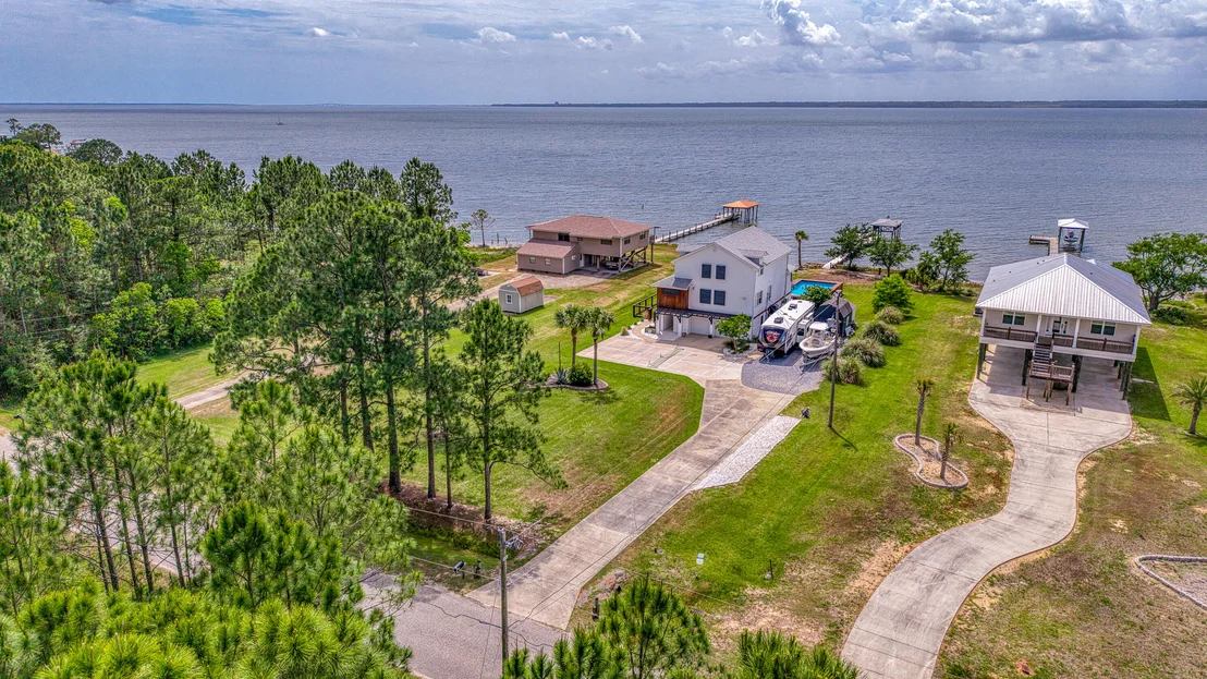 Photo of 1089 Pearson Road
