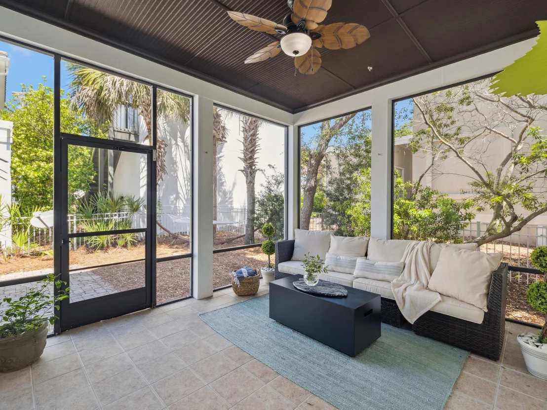 Photo of 38 White Cliffs Boulevard
