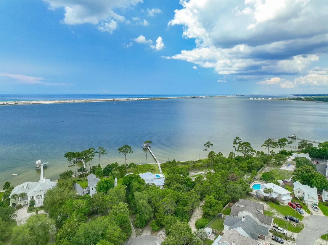 Photo of 458 Parish Boulevard