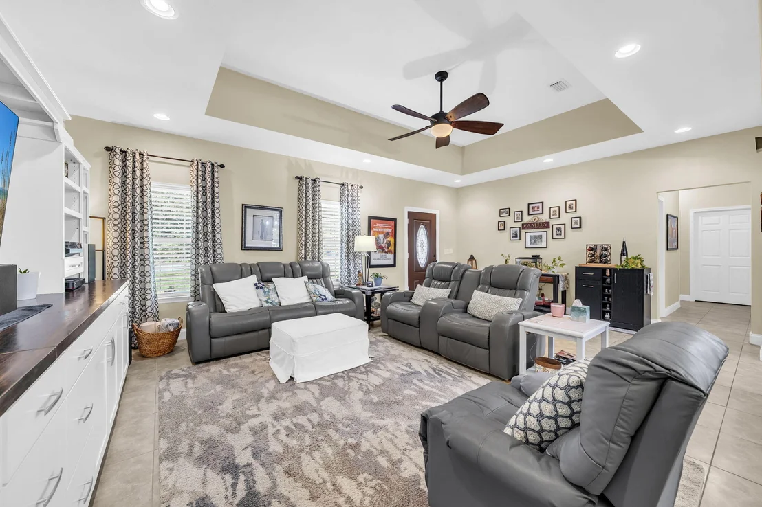 Photo of 79 Shoreline Drive