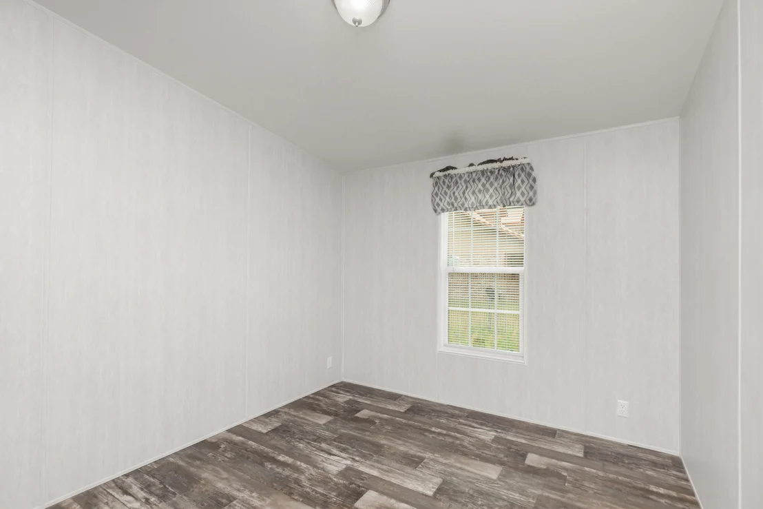 Photo of 910 N Lloyd Street