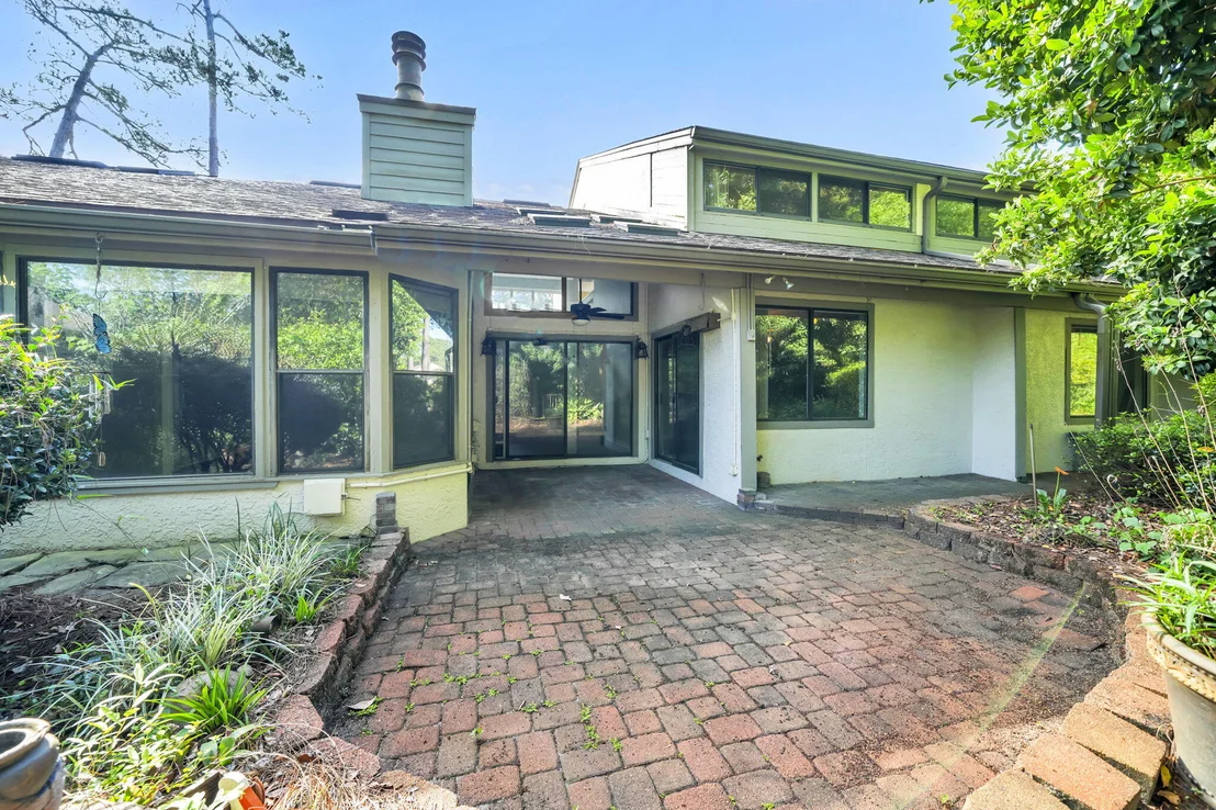 Photo of 129 Gleneagles Drive