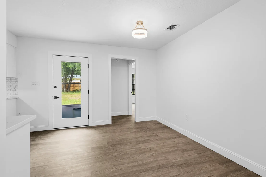 Photo of 103 Jamie Court