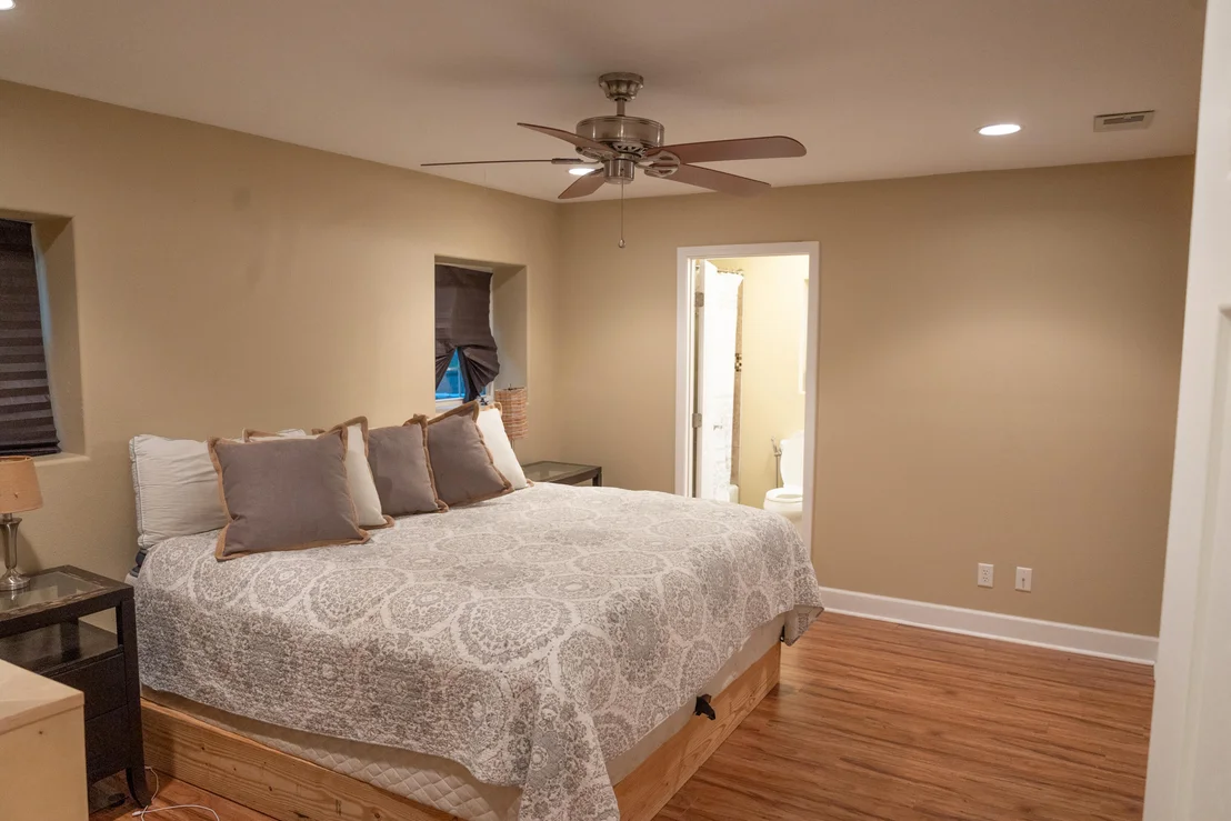 Photo of 405 Walden Lane