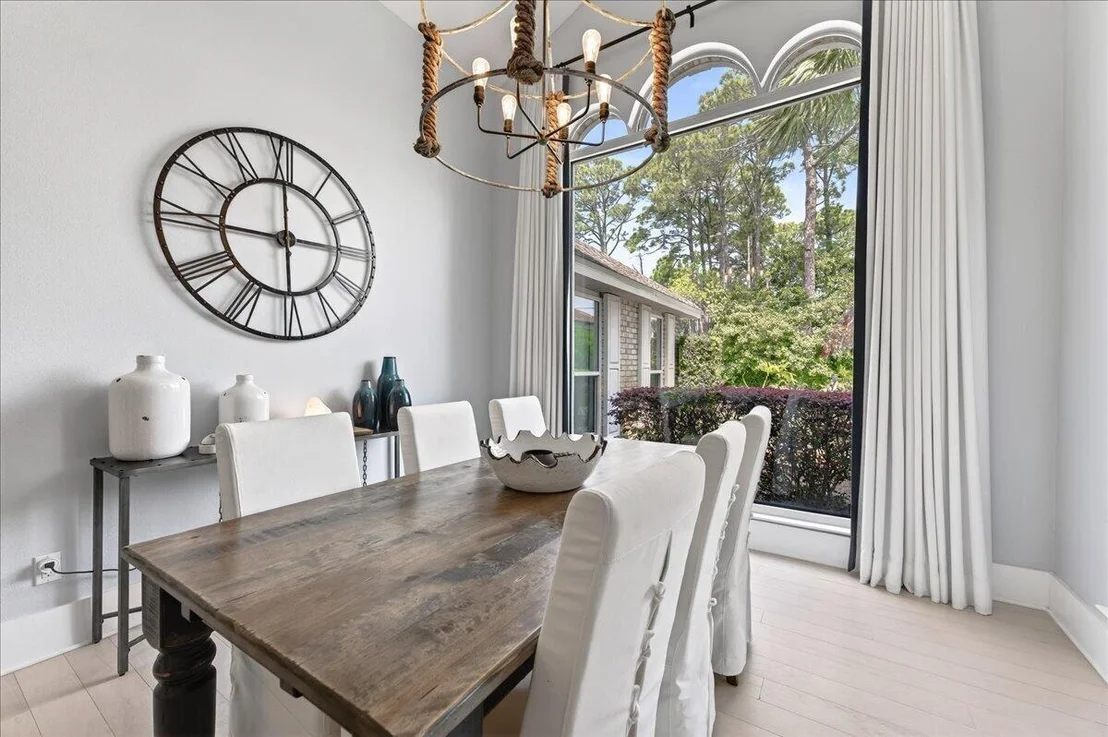 Photo of 627 Bayshore Drive