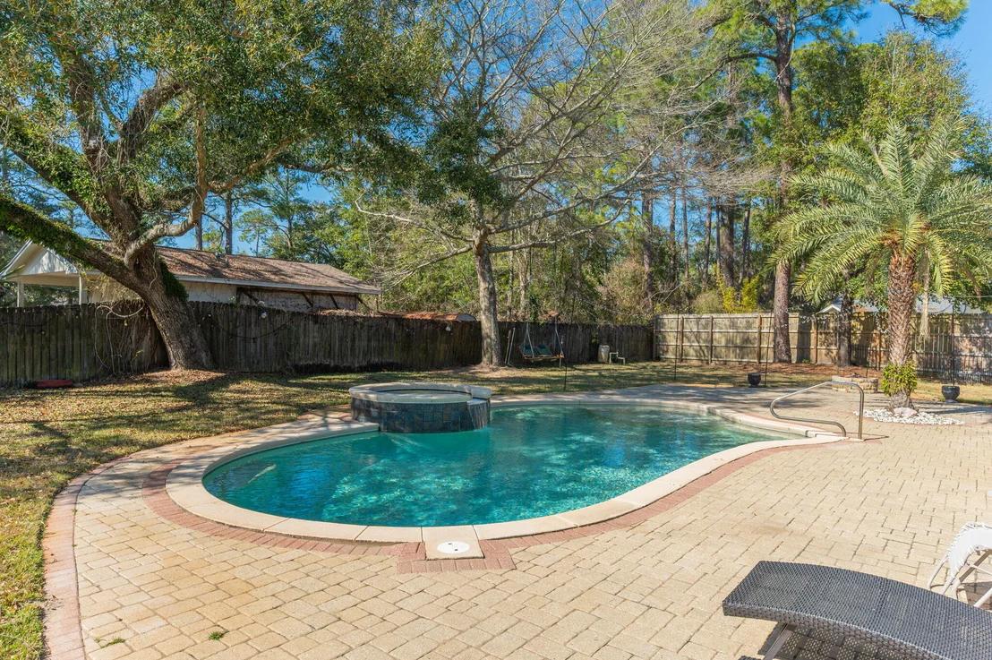 Photo of 19 Lanman Road