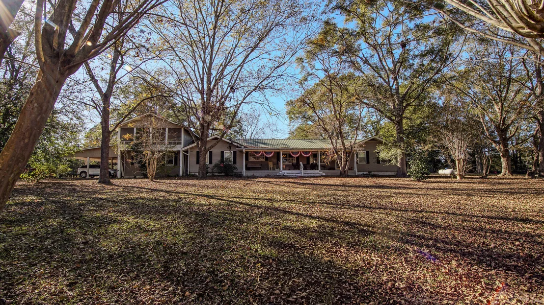 Photo of 1981 Parrish Rd Road