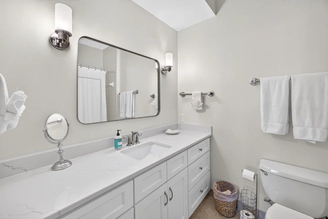 Photo of 5423 Terrace Circle