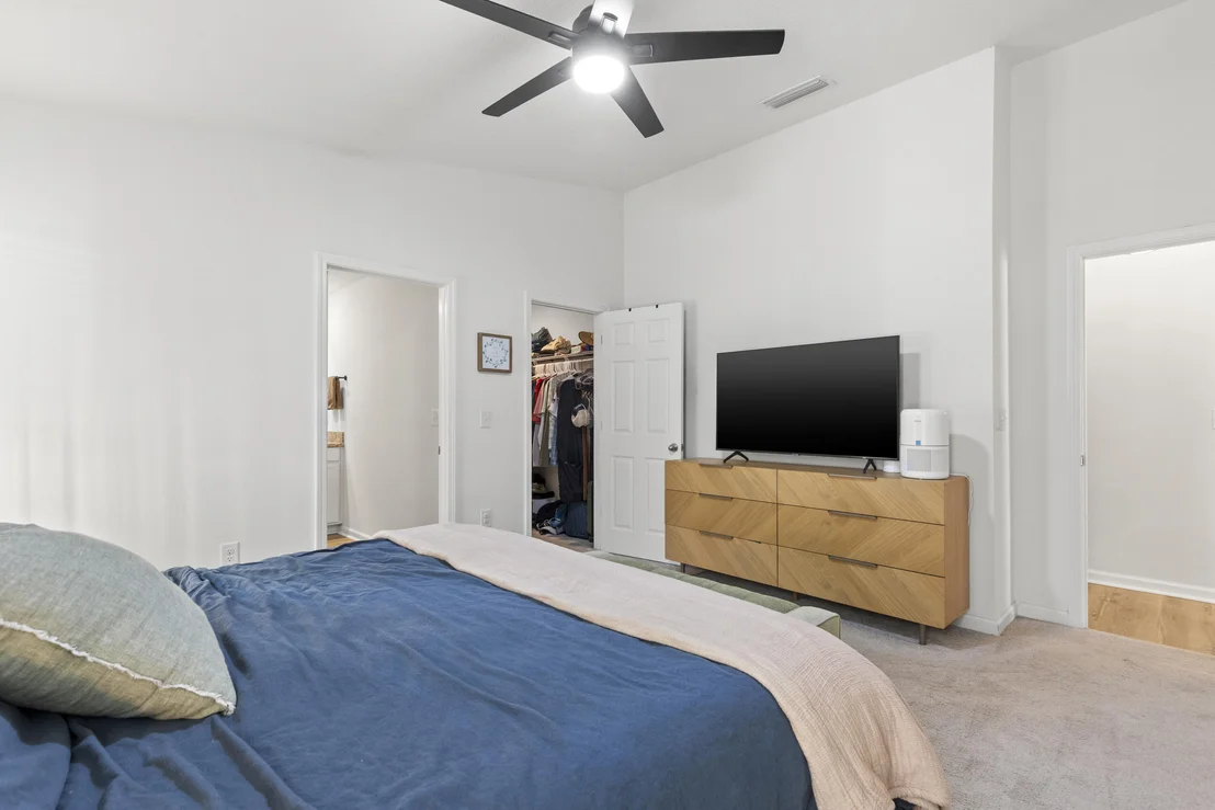 Photo of 740 Riverwalk Circle