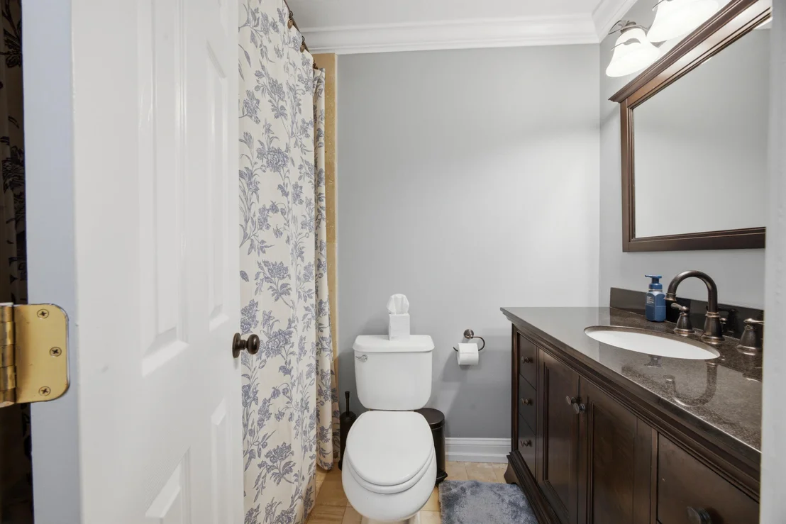 Photo of 325 Echo Circle