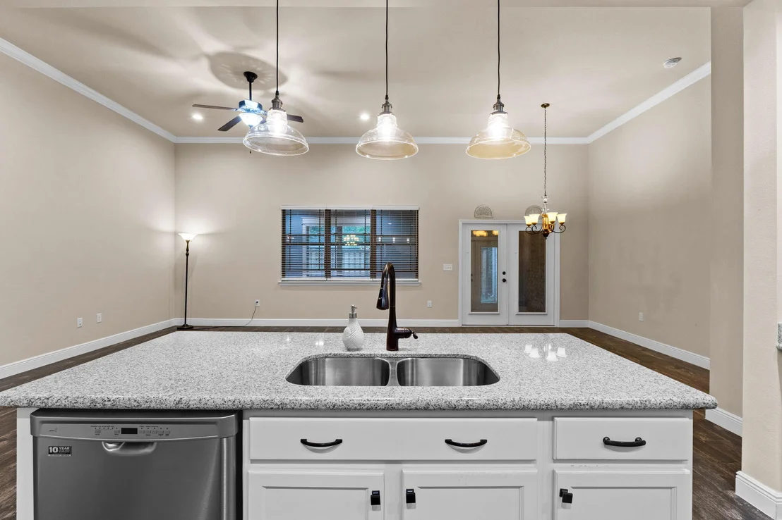 Photo of 48 Madiera Drive