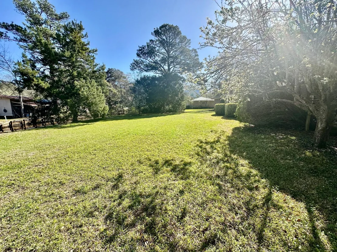 Photo of 444 Pitts Bayshore Drive