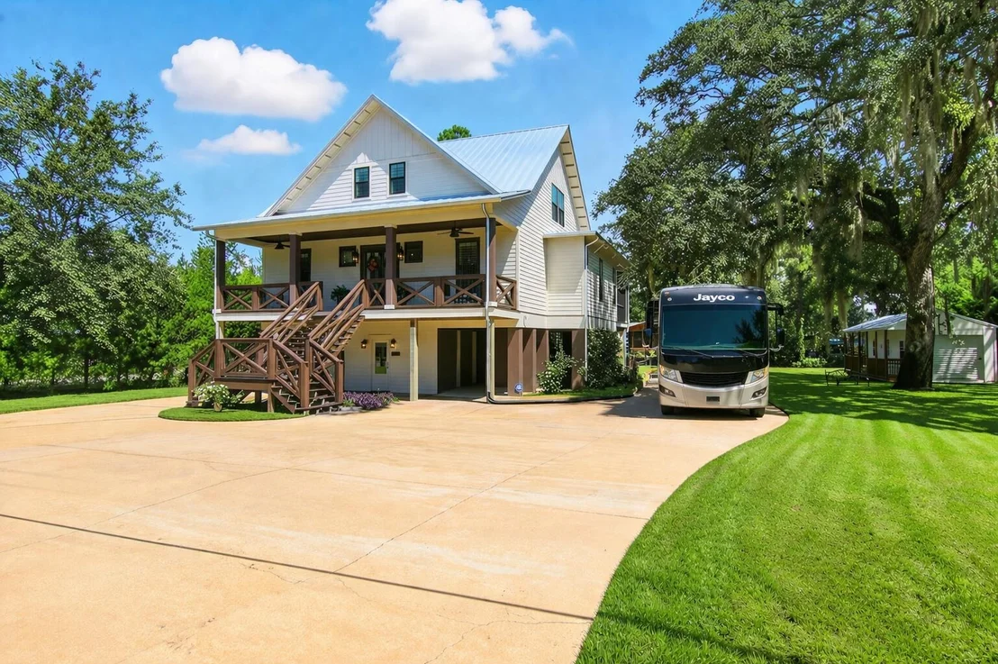 Photo of 400 Pitts Bayshore Drive
