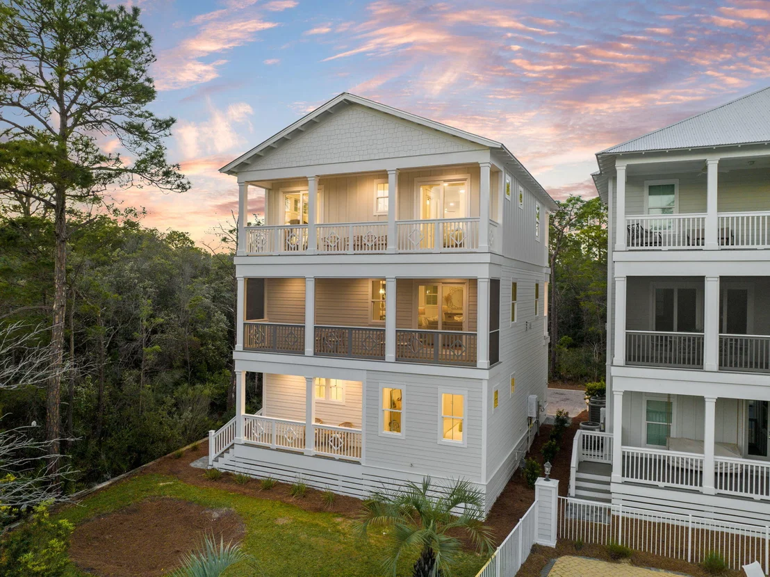 Photo of 200 Grayton Boulevard