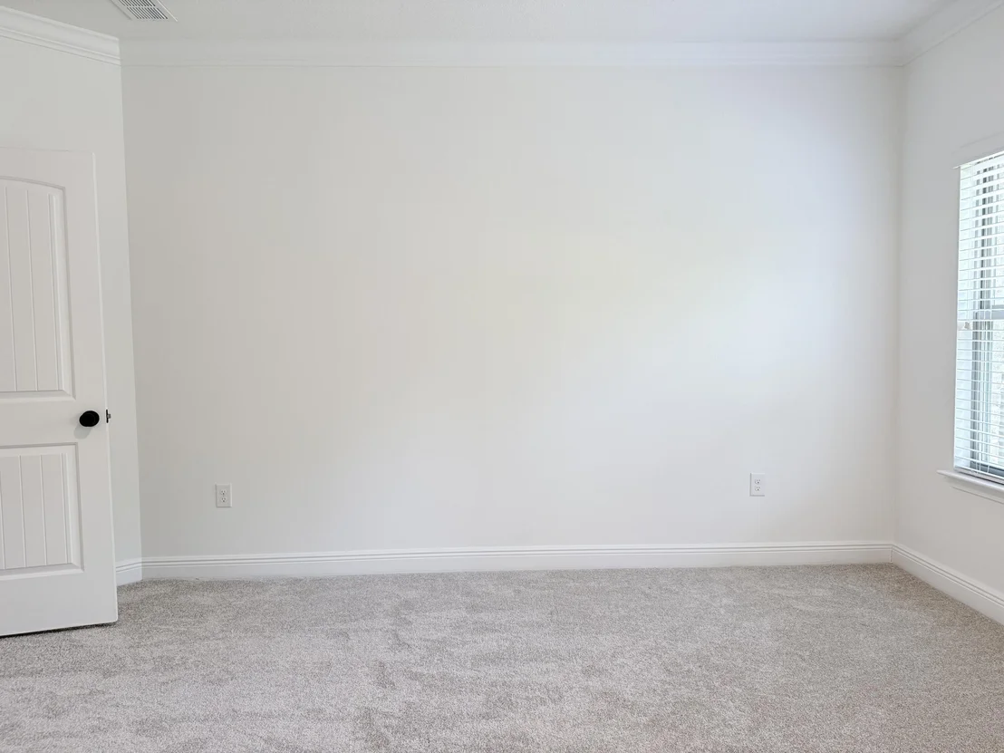 Photo of 379 Whitman Way