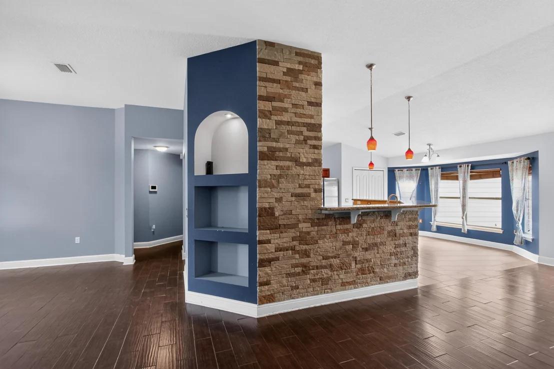 Photo of 6280 Equine Drive
