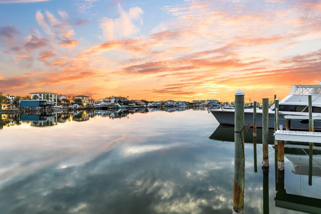 Photo of 714 Harbor Boulevard