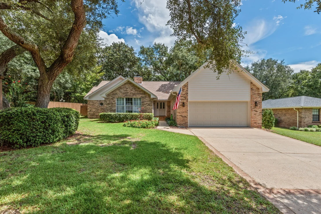 Photo of 149 N Bermuda Circle