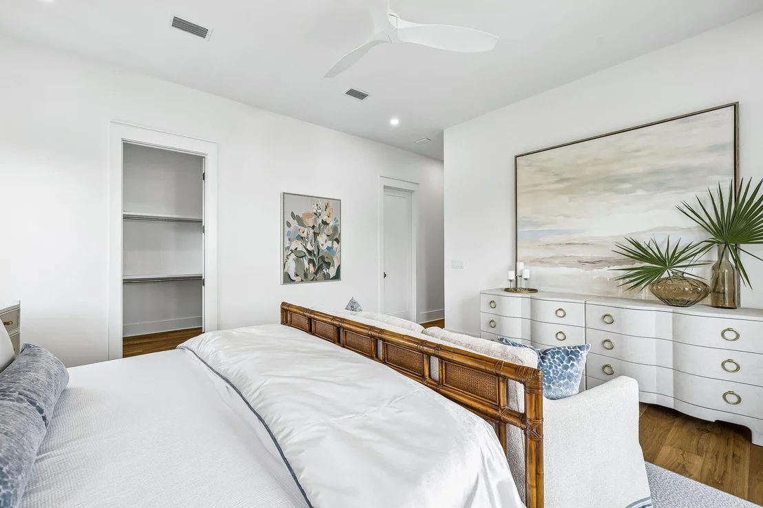 Photo of 53 Bartons Way