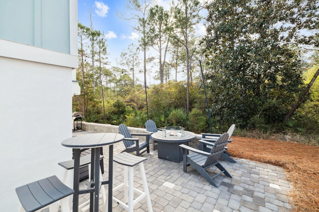 Photo of 345 Dolphin Drive