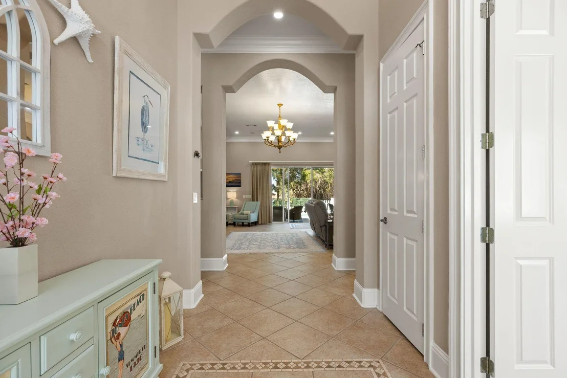Photo of 70 Siesta Bluff