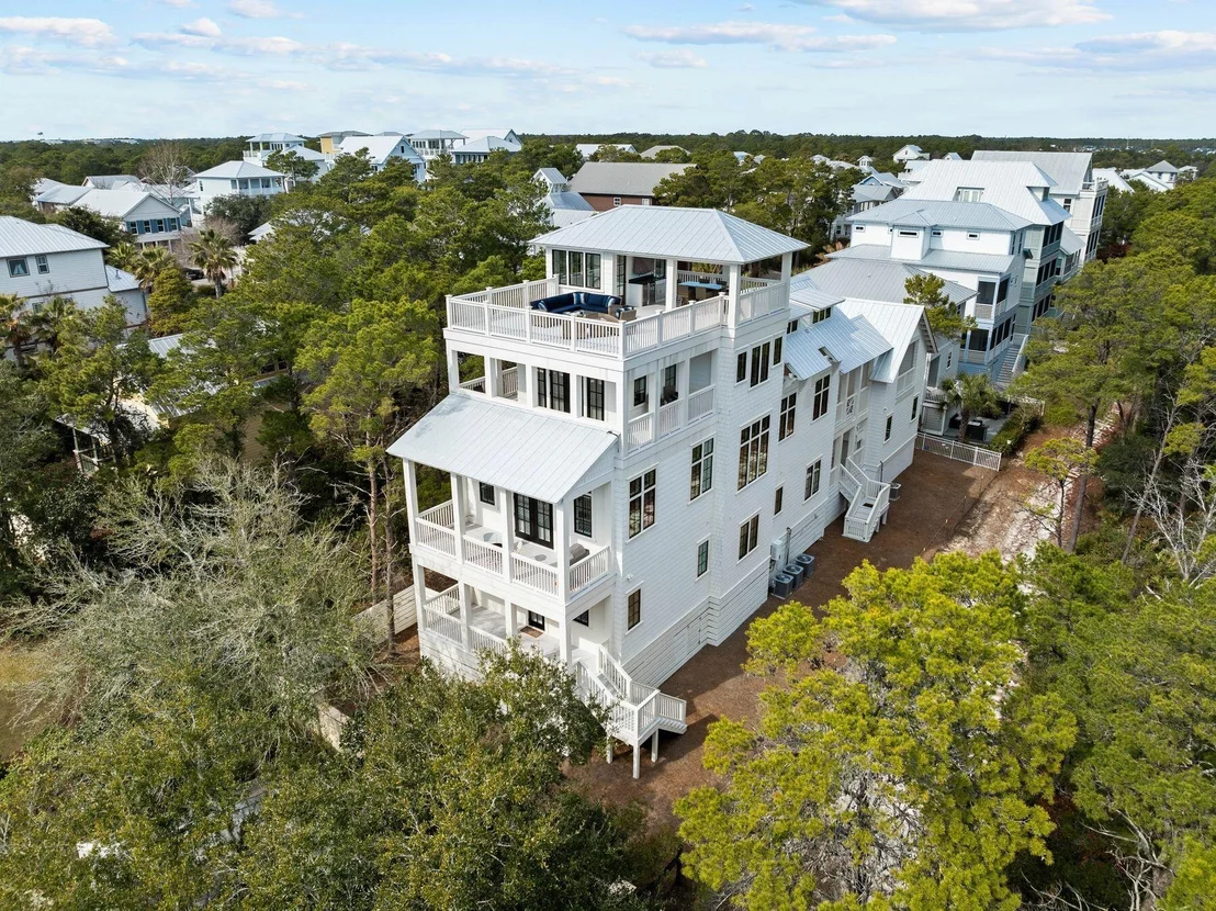 Photo of 42 Grande Pointe Circle