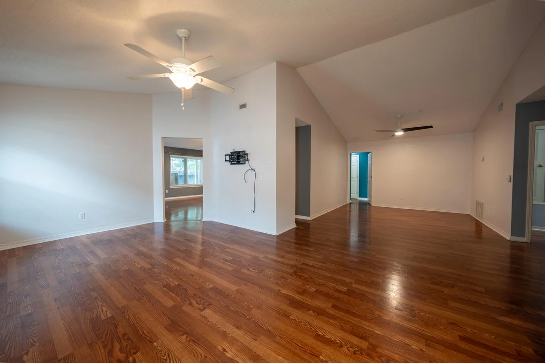 Photo of 1739 Ivalea Circle