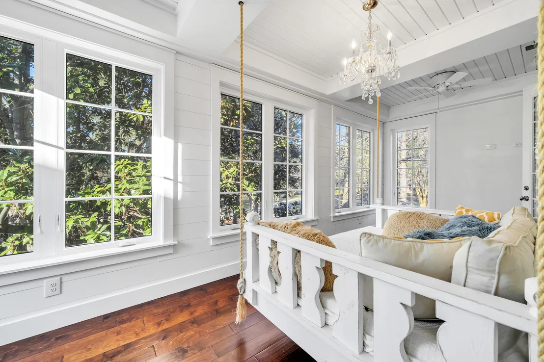 Photo of 1303 Laurel Way