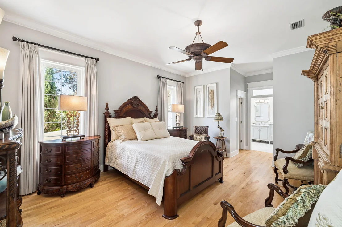 Photo of 152 White Cliffs Boulevard