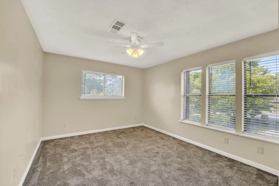 Photo of 645 Carr Drive
